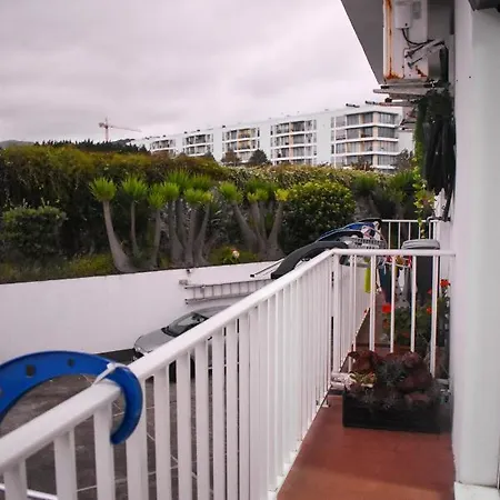 Bella's Hideaway Vakantiehuis Ponta Delgada