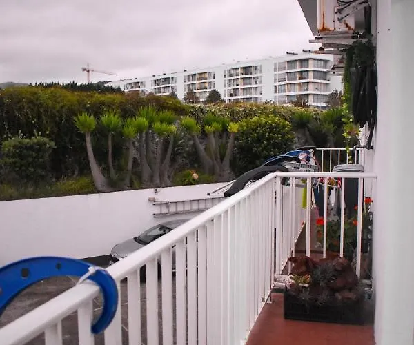 Bella's Hideaway Semesterbostad Ponta Delgada