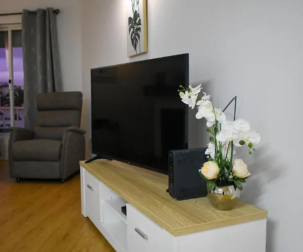 Semesterbostad Bella's Hideaway *