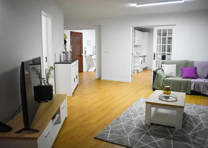 Semesterbostad Bella's Hideaway *