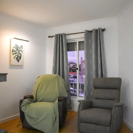 Bella's Hideaway * Ponta Delgada