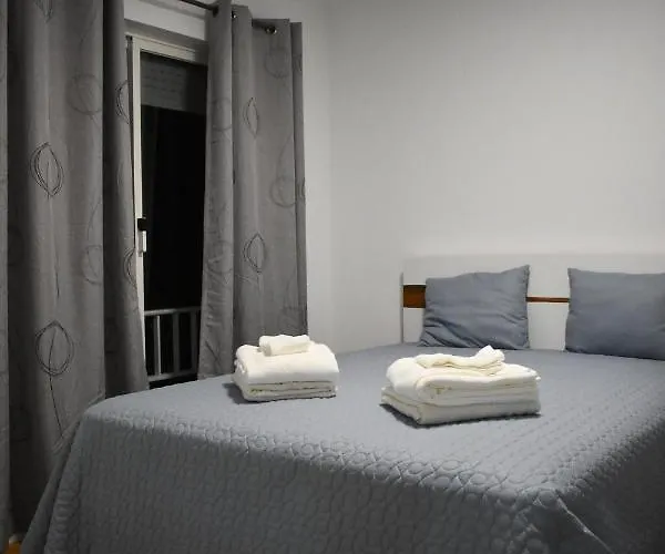 Bella's Hideaway Ponta Delgada (Sao Miguel)